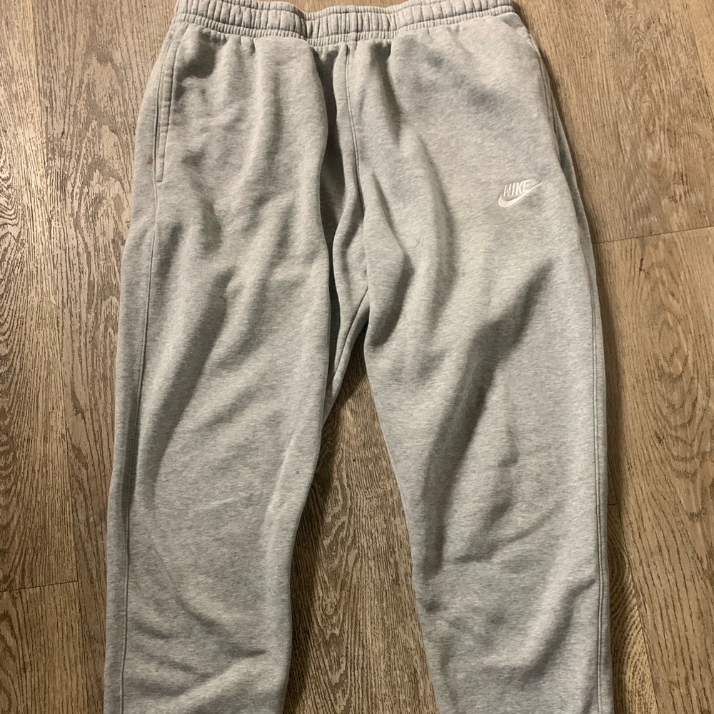 Nike joggers, can be worn by men or women